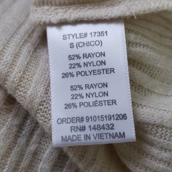 Soft knit turtleneck - Picture 6 of 6